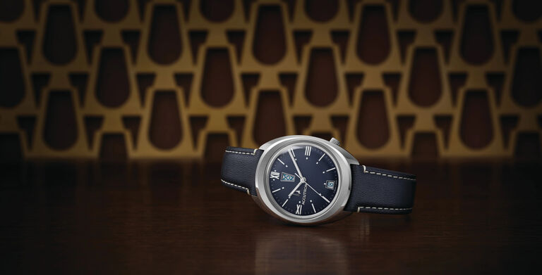 LEGACY COLLECTION  "Q" RECALLS ACCUTRON'S HISTORY IN THE SPACE RACE